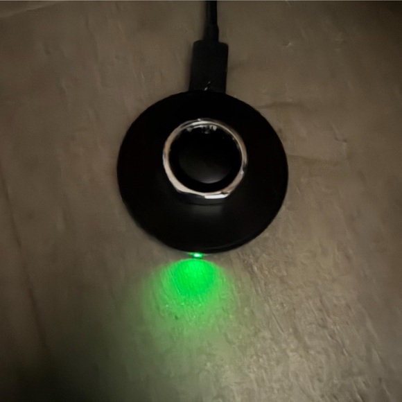 Oura ring gen 3 - Picture 2 of 4
